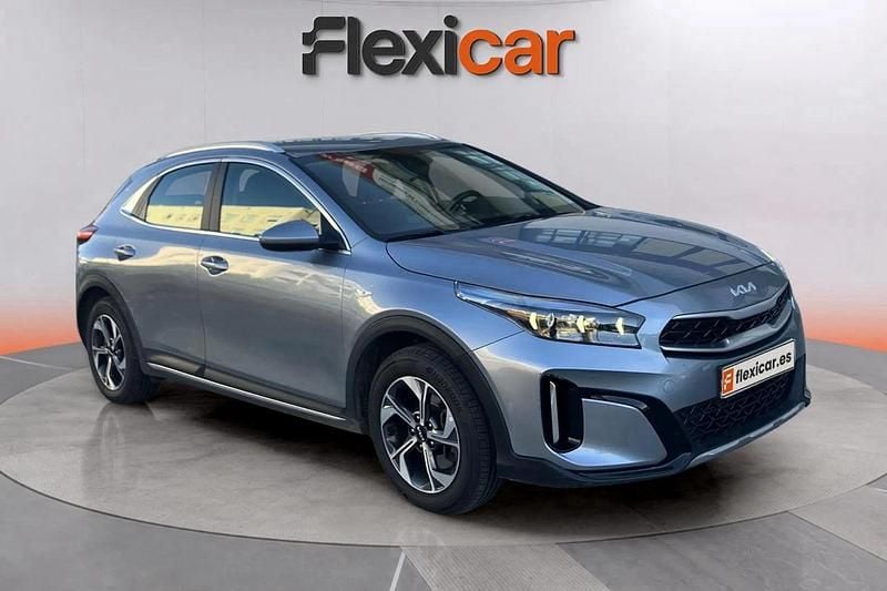Gris Usado 2023 Kia XCeed SUV | 14.690 € (Precio justo) - Imagen 1/4