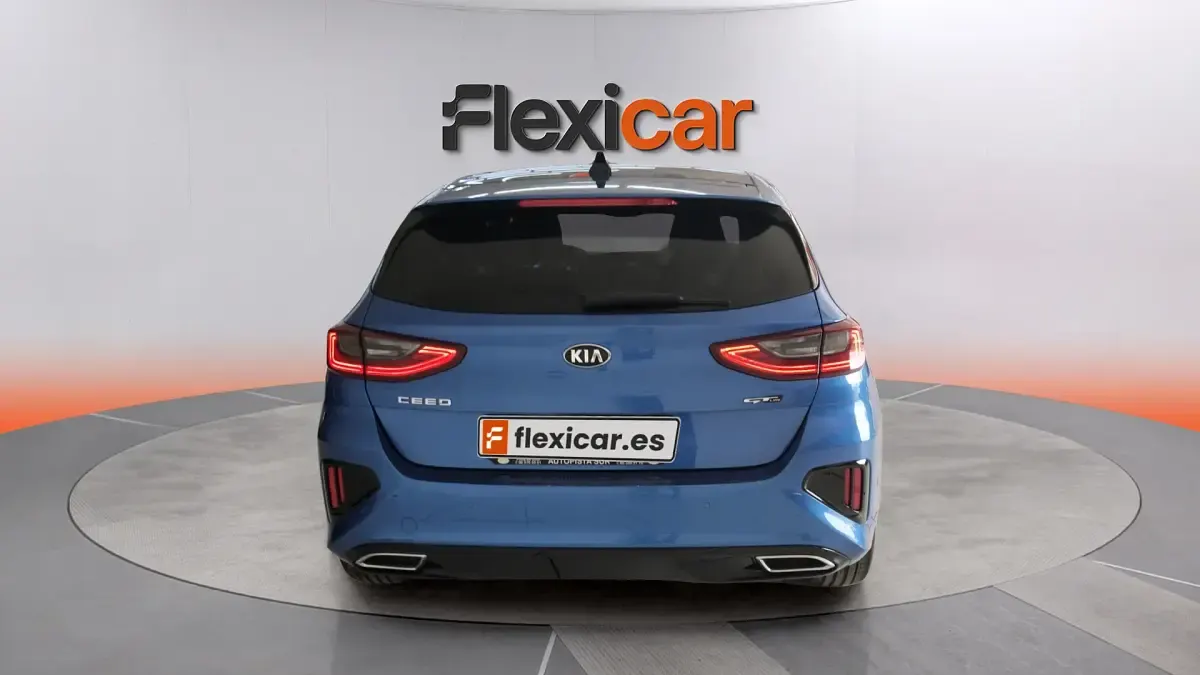 Usado Kia Ceed GT GT-Line 140 CV (102 kW) 2020 Azul Berlina