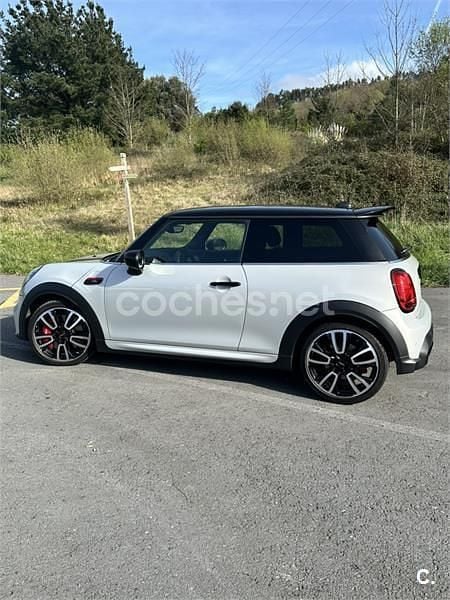 Usado Mini John Cooper Works 231 CV (169 kW) 2022 Gris / plata Utilitario