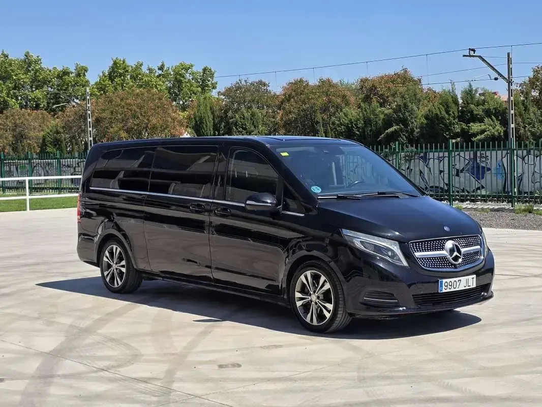 Usado Mercedes V250 Avantgarde 190 CV (139 kW) 2016 Negro Monovolumen