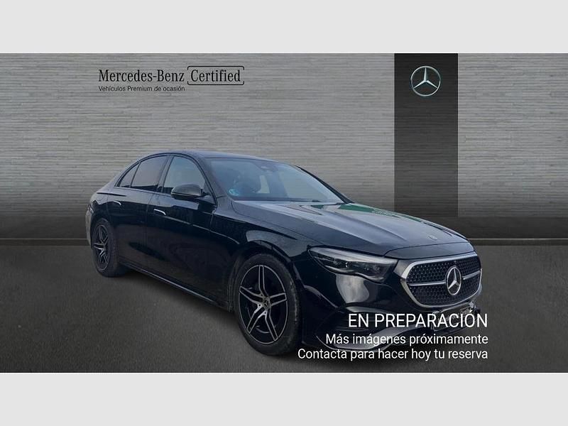 Usado Mercedes E220 197 CV (144 kW) 2025 Negro Berlina