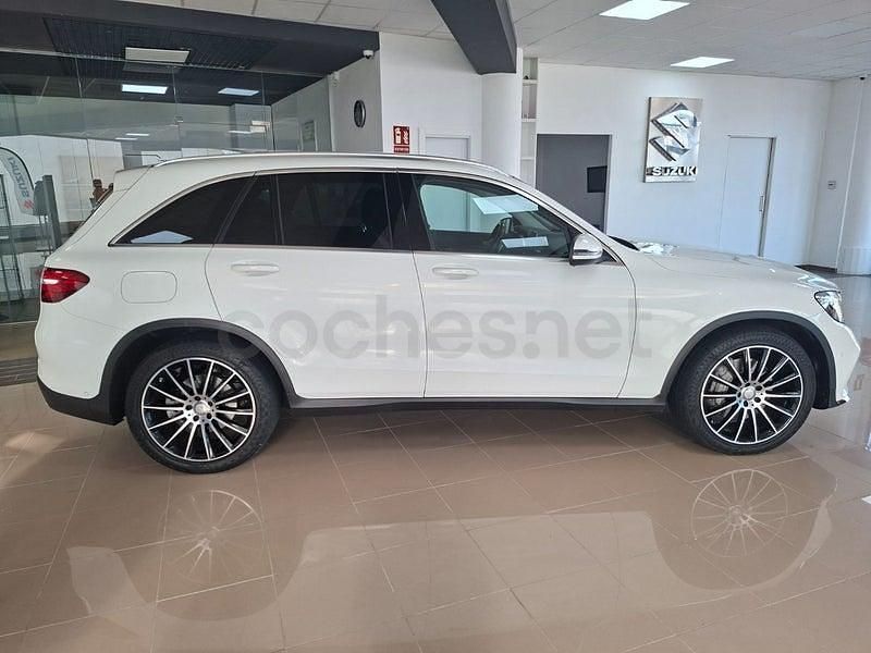 Usado Mercedes GLC220 AMG line 170 CV (125 kW) 2016 Blanco SUV