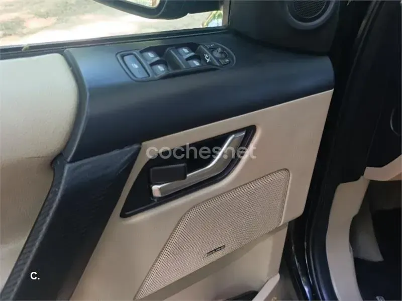 Usado Land Rover Freelander 2 S 150 CV (110 kW) 2011 Negro SUV