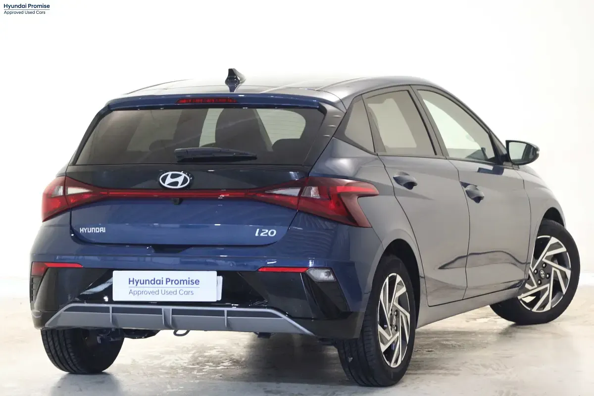 Begagnad Hyundai i20 99 HK (72 kW) 2025 Halvkombi