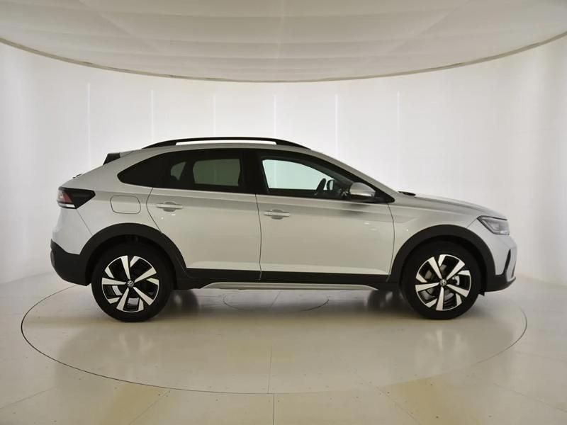 Usado VW Taigo 115 CV (84 kW) 2025 Gris/plata SUV