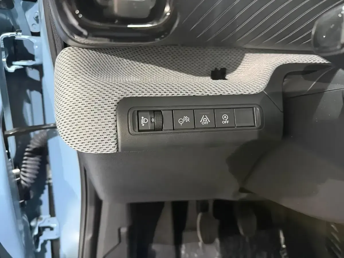 Nuevo Citroën C3 101 CV (74 kW) 2026 Azul SUV