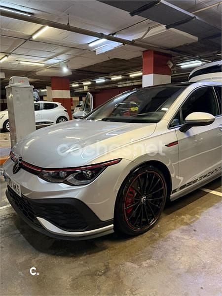 Usado VW Golf VIII GTI Clubsport 301 CV (221 kW) 2023 Gris / plata Berlina