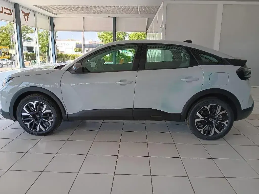 Nuevo Citroën C4 Business Class 145 CV (106 kW) 2026 Blanco SUV