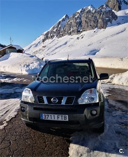 Negro Usado 2007 Nissan X-Trail SE SUV | 13.400 € - Imagen 1/4