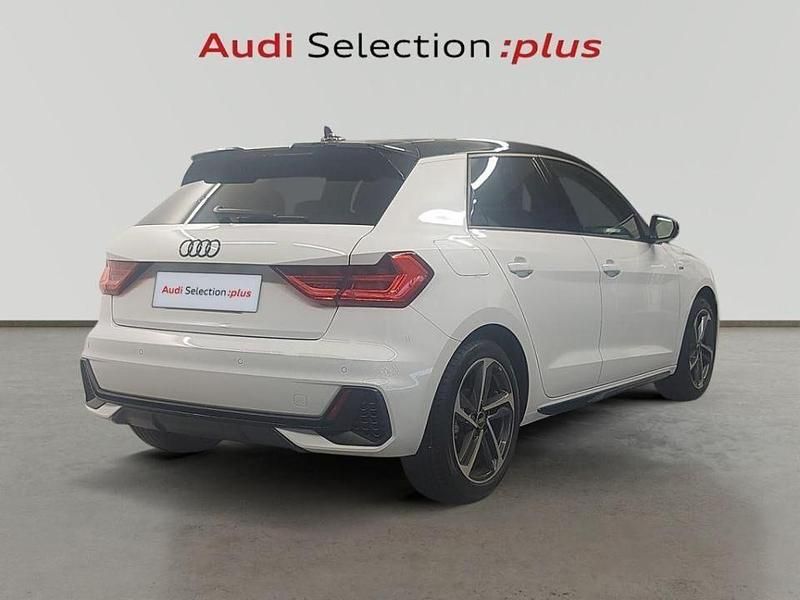 Usado Audi A1 Sportback Black Edition 150 CV (110 kW) 2025 Blanco Utilitario