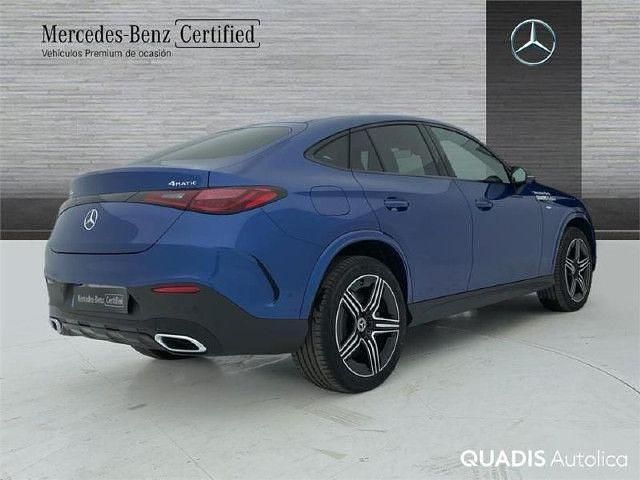Usado Mercedes GLC300e 313 CV (230 kW) 2025 Azul espectra