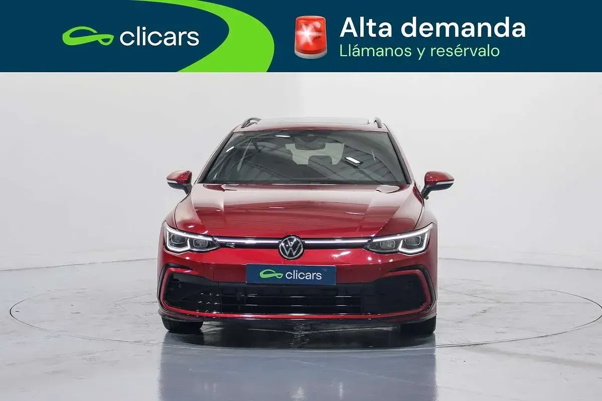 Usado VW Golf VII R-line 150 CV (110 kW) 2021 Rojo Utilitario