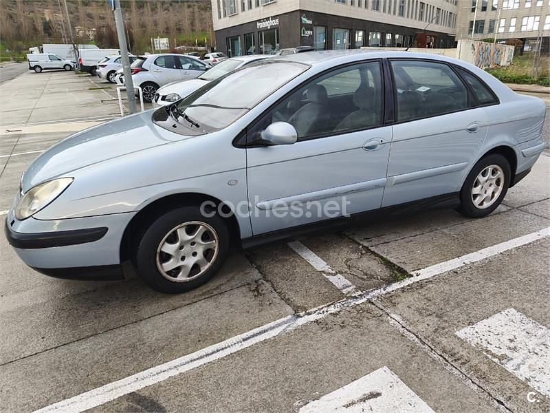Usado Citroën C5 110 CV (80 kW) 2003 Gris / plata Berlina