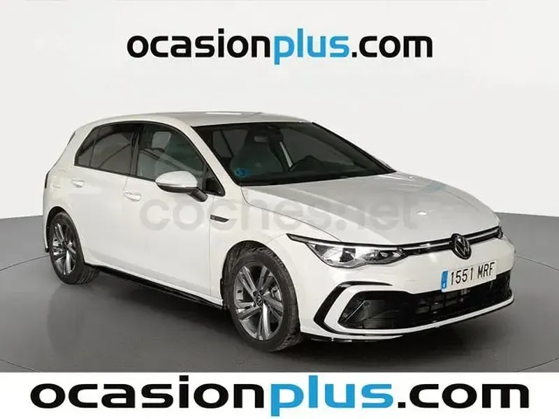 Usado VW Golf VIII R-line 150 CV (110 kW) 2024 Blanco Berlina