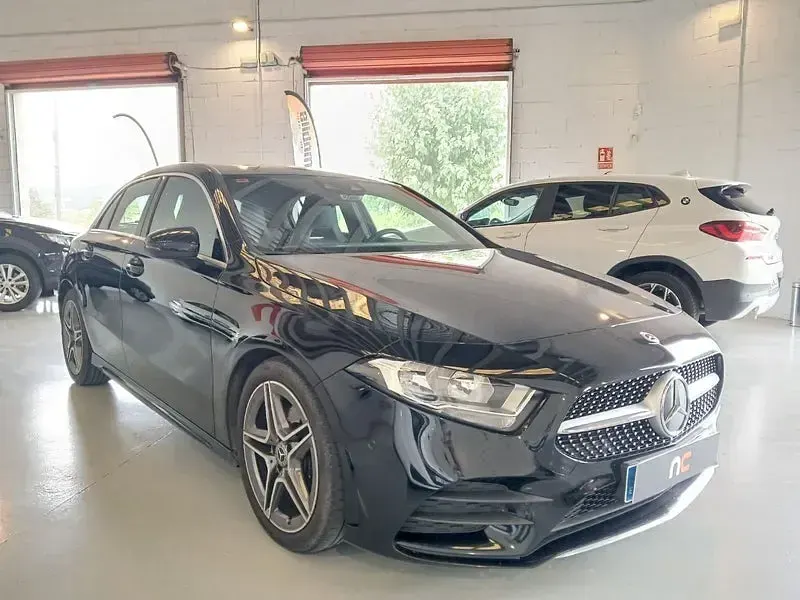 Usado Mercedes A200 150 CV (110 kW) 2020 Negro Berlina