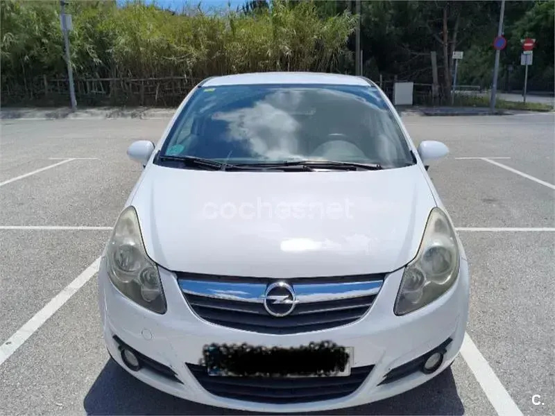 Usado Opel Corsa 85 CV (62 kW) 2010 Blanco Utilitario