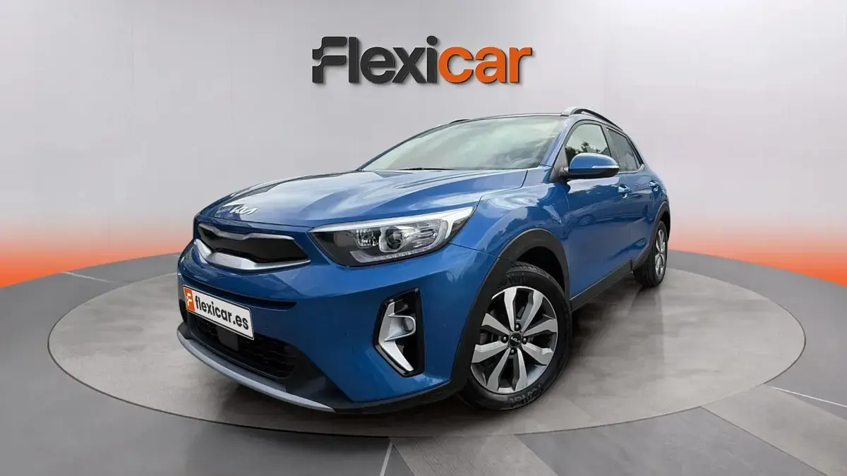 Usado Kia Stonic 101 CV (74 kW) 2024 Azul SUV