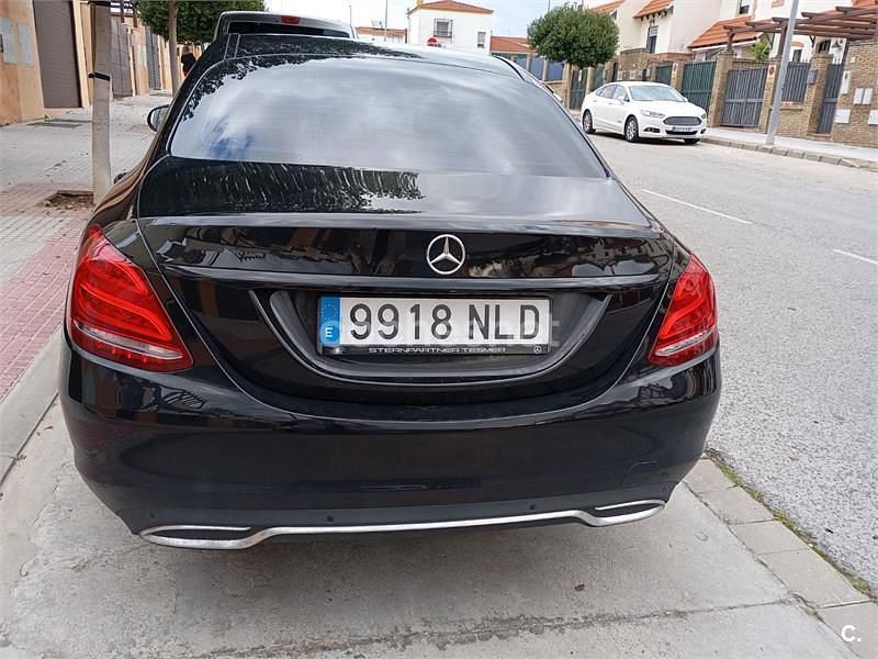 Usado Mercedes C220 Avantgarde 170 CV (125 kW) 2016 Negro Berlina