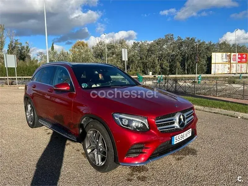 Usado Mercedes GLC220 170 CV (125 kW) 2018 Rojo SUV