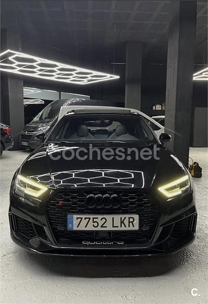 Usado Audi RS3 400 CV (294 kW) 2020 Negro Berlina