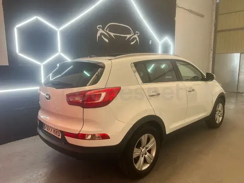 Usado Kia Sportage 115 CV (84 kW) 2013 Blanco SUV