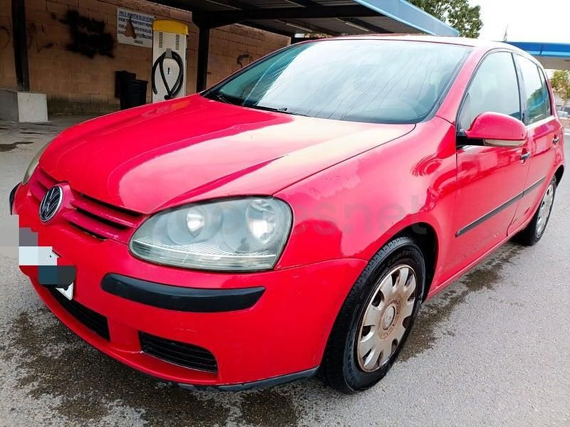 Usado VW Golf IV 105 CV (77 kW) 2004 Gris / plata Berlina