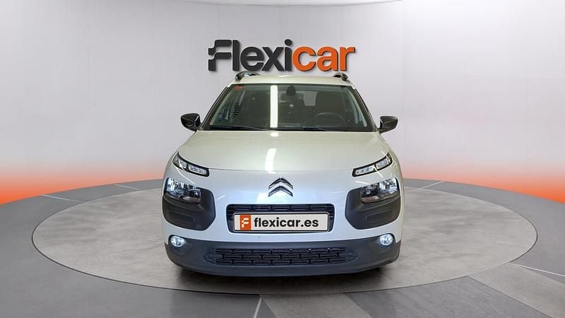 Begagnad Citroën C4 Live 82 HK (60 kW) 2017 Vit Sedan