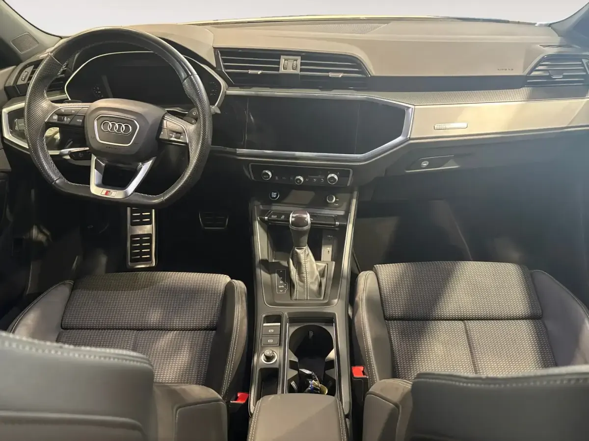 Usado Audi Q3 Sportback S-Line 150 CV (110 kW) 2022 Blanco SUV