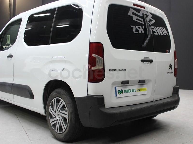 Usado Citroën Berlingo Live 100 CV (73 kW) 2019 Blanco Monovolumen
