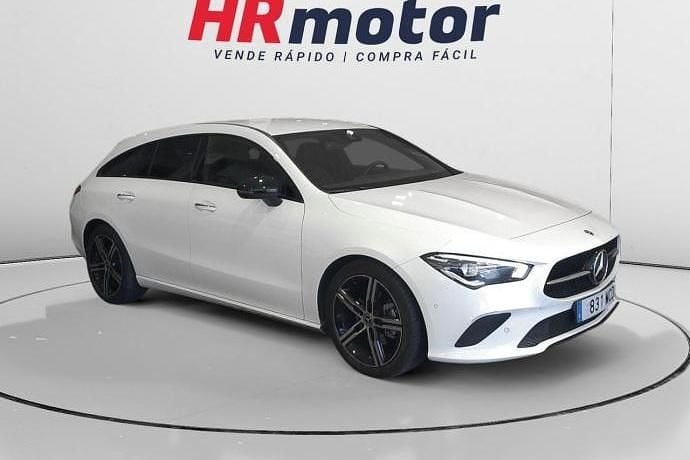 Usado Mercedes CLA200 163 CV (119 kW) 2022