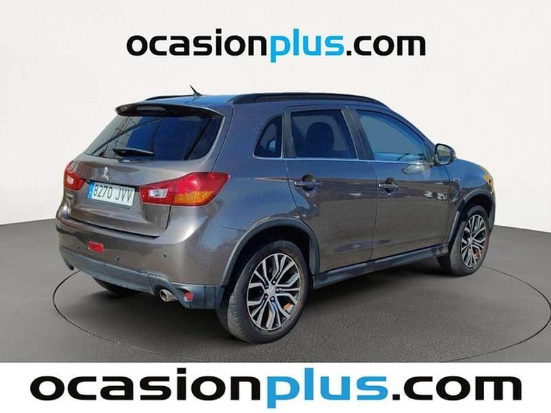 Usado Mitsubishi ASX 117 CV (86 kW) 2016 Amarillo SUV