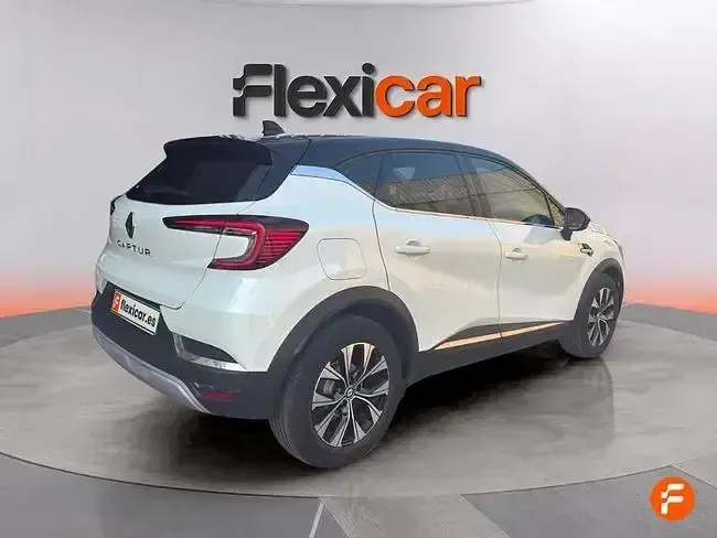 Usado Renault Captur Techno 140 CV (102 kW) 2023 Blanco SUV