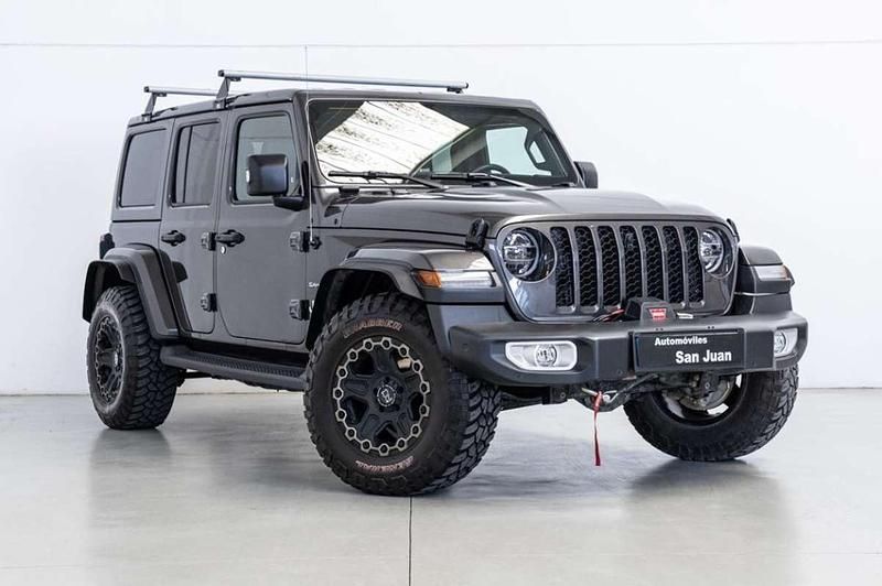 Negro Usado 2022 Jeep Wrangler Unlimited Sahara SUV | 64.990 € (Caro) - Imagen 1/4