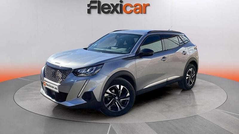 Usado Peugeot 2008 Allure 101 CV (74 kW) 2023 Gris SUV