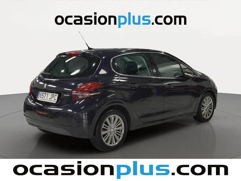 Usado Peugeot 208 Allure 100 CV (73 kW) 2016 Azul Utilitario