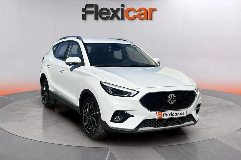 Blanco Usado 2024 MG ZS Luxury Berlina | 15.190 € (Buen precio) - Imagen 1/4