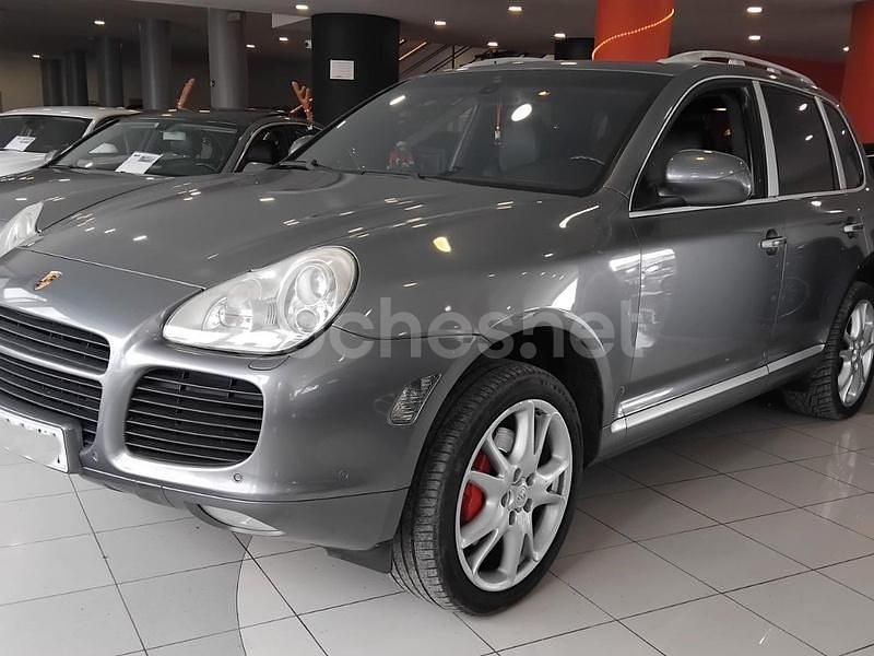 Usado Porsche Cayenne Turbo 450 CV (330 kW) 2003 Gris / plata SUV
