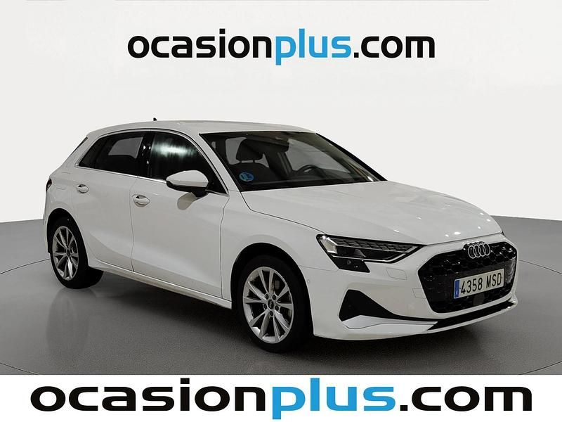 Usado Audi A3 Sportback Advanced Plus 116 CV (85 kW) 2024 Blanco Utilitario