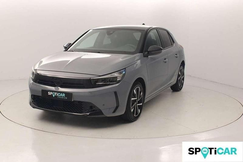 Gris Usado 2024 Opel Corsa Berlina | 13.990 € (Precio justo) - Imagen 1/4