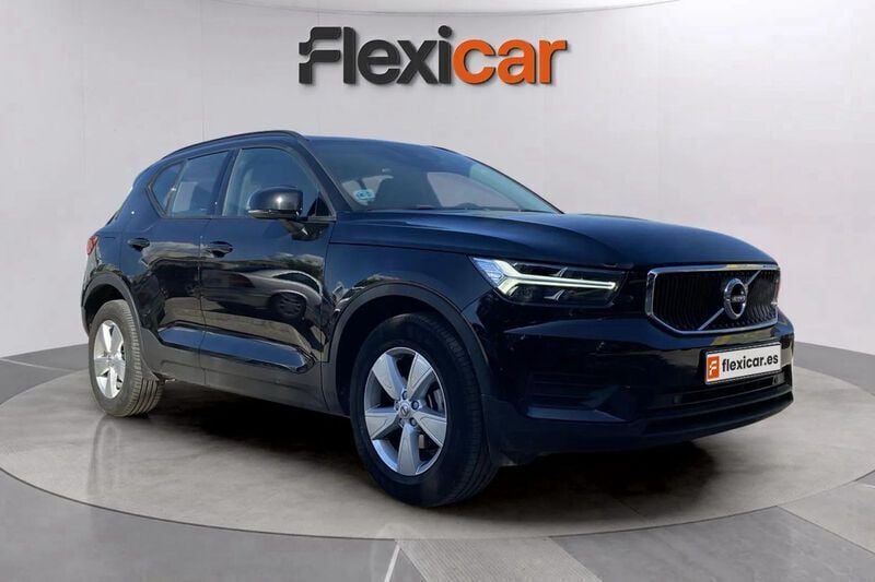 Negro Usado 2022 Volvo XC40 Core SUV | 20.990 € (Super precio) - Imagen 1/4