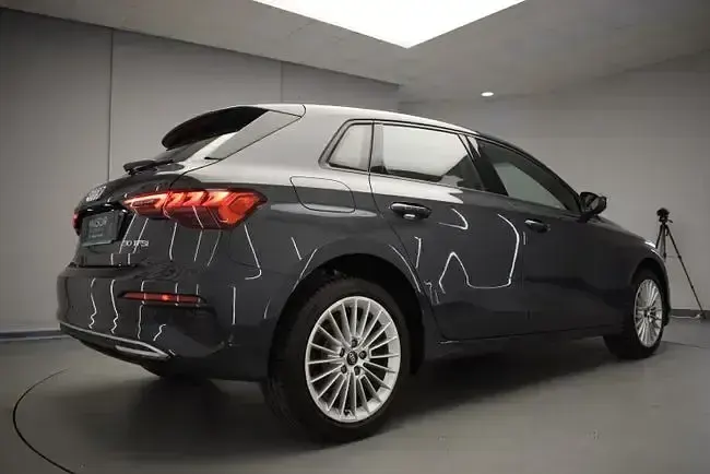 Usado Audi A3 Sportback S-Line 110 CV (80 kW) 2024 Negro Utilitario