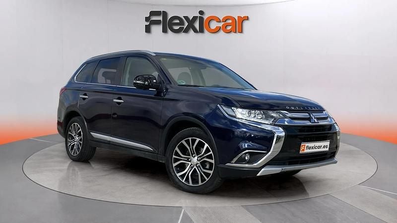Usado Mitsubishi Outlander Motion 150 CV (110 kW) 2017 Negro SUV