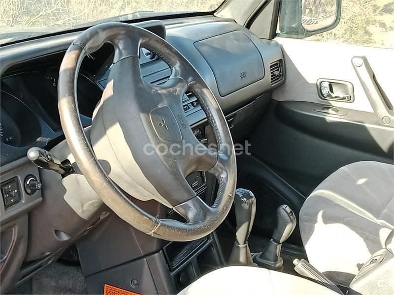 Usado Mitsubishi Montero 125 CV (91 kW) 2000 Verde SUV