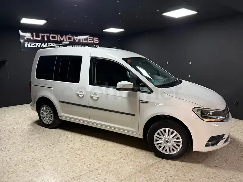 Usado VW Caddy Edition 102 CV (75 kW) 2018 Blanco Monovolumen