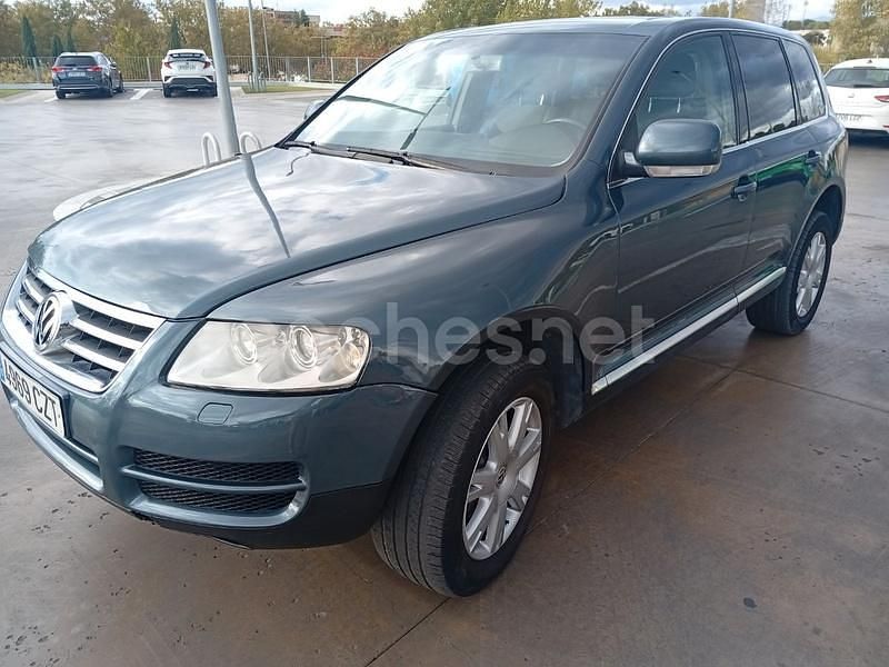 Gris / plata Usado 2005 VW Touareg SUV | 6100 € - Imagen 1/4