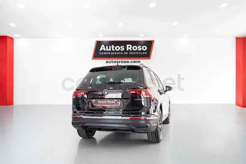 Usado VW Tiguan Life 245 CV (180 kW) 2021 Negro SUV