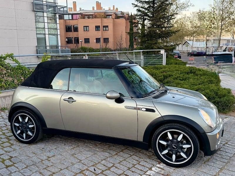 Usado Mini One Cabriolet 90 CV (66 kW) 2008 Beige Descapotable