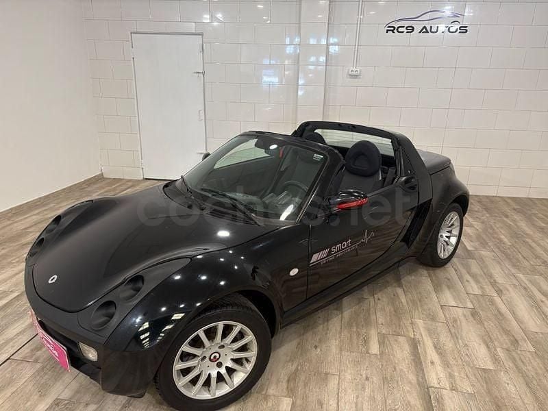 Usado Smart Roadster 61 CV (44 kW) 2004 Negro Descapotable