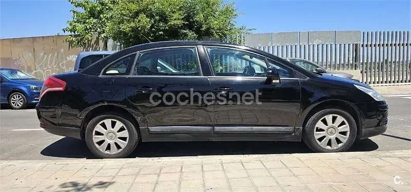 Usado Citroën C4 110 CV (80 kW) 2009 Negro Berlina
