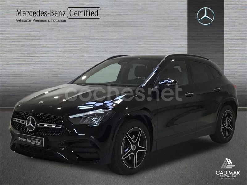 Negro noche Usado 2024 Mercedes GLA200 AMG line SUV | 41.900 € (Buen precio) - Imagen 1/4